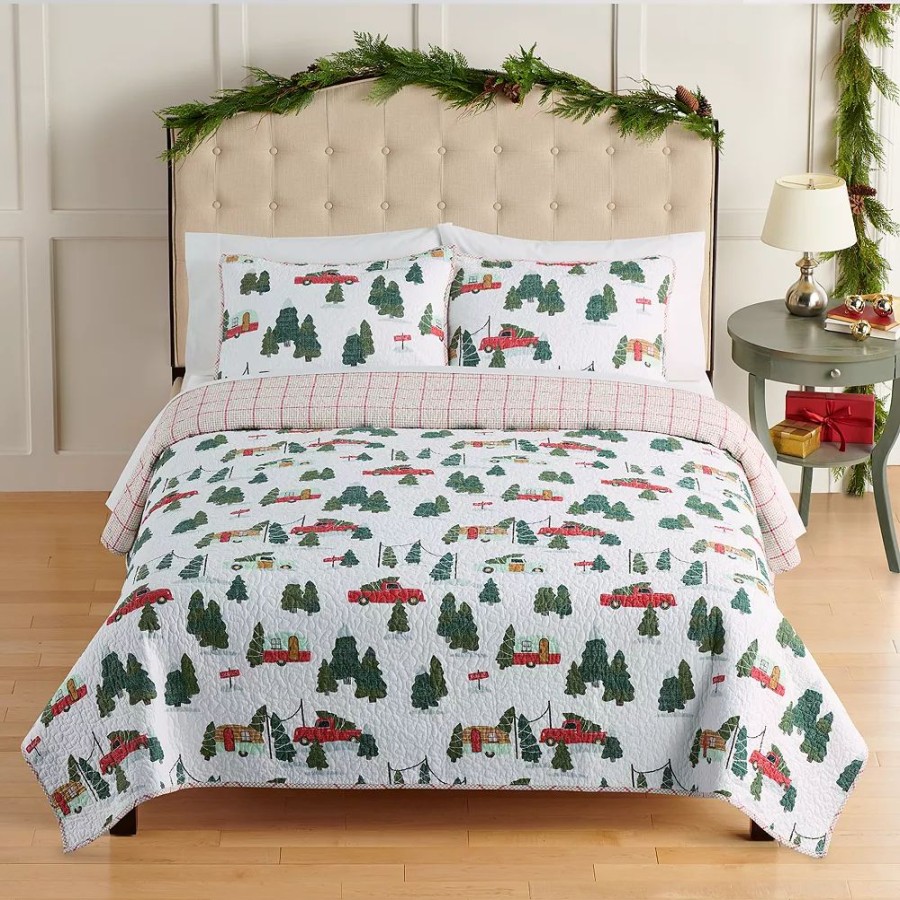 Bed & Bath * | St. Nicholas Square Holiday Trucks Printed Quilt Set With Shams